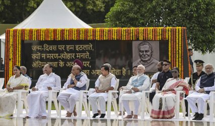 President Murmu, PM Modi and others pay floral tributes to former PM Vajpayee at ‘Sadaiv Atal’