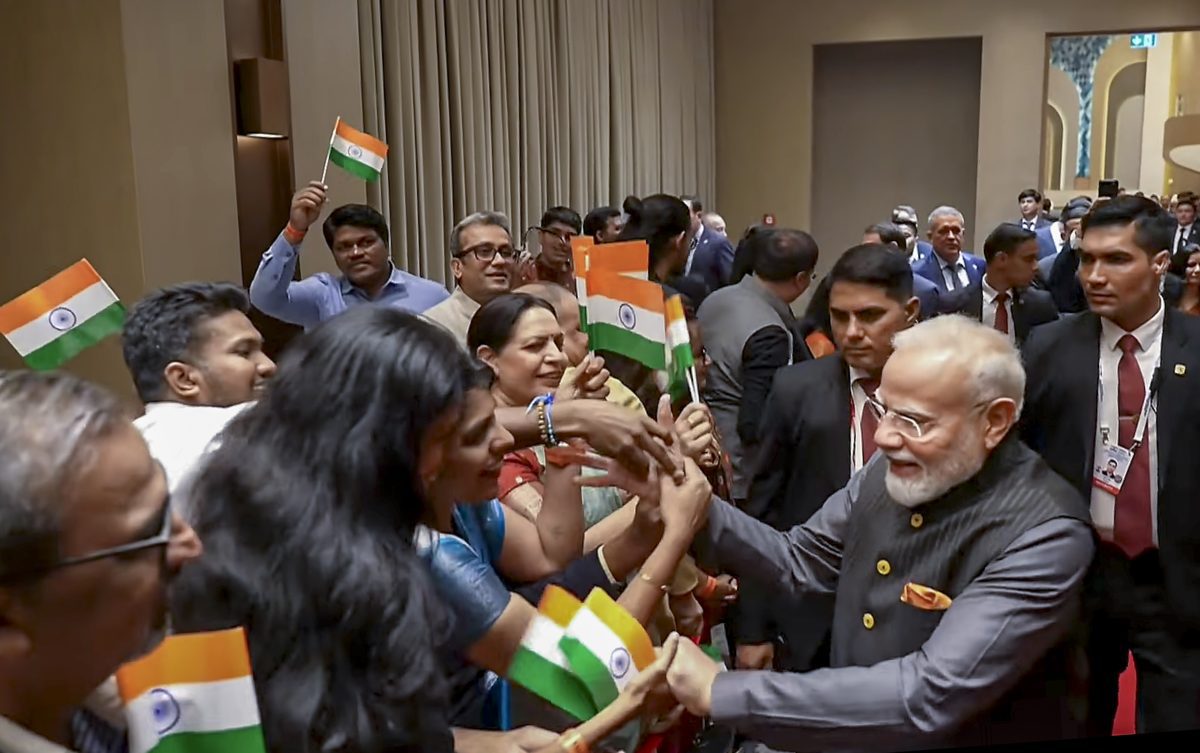 PM Modi receives warm reception from Indian diaspora in Uzbekistan