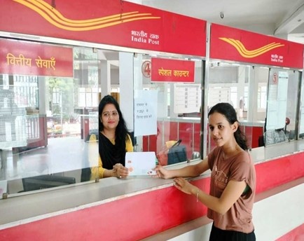 Delhi Post Offices set up special counters for Rakhi mail ahead of Raksha Bandhan