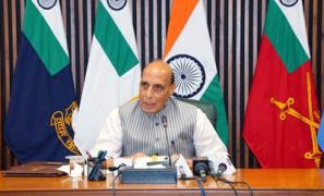 Rajnath Singh interacts with Army contingent that won 16 medals at Commonwealth Games