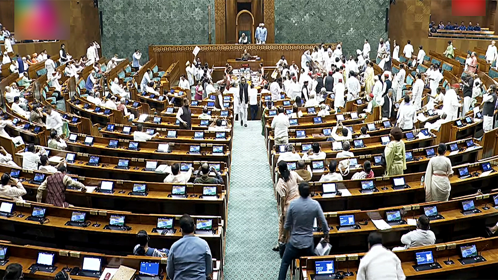 Lok Sabha passes bill to amend mines and minerals development law without debate