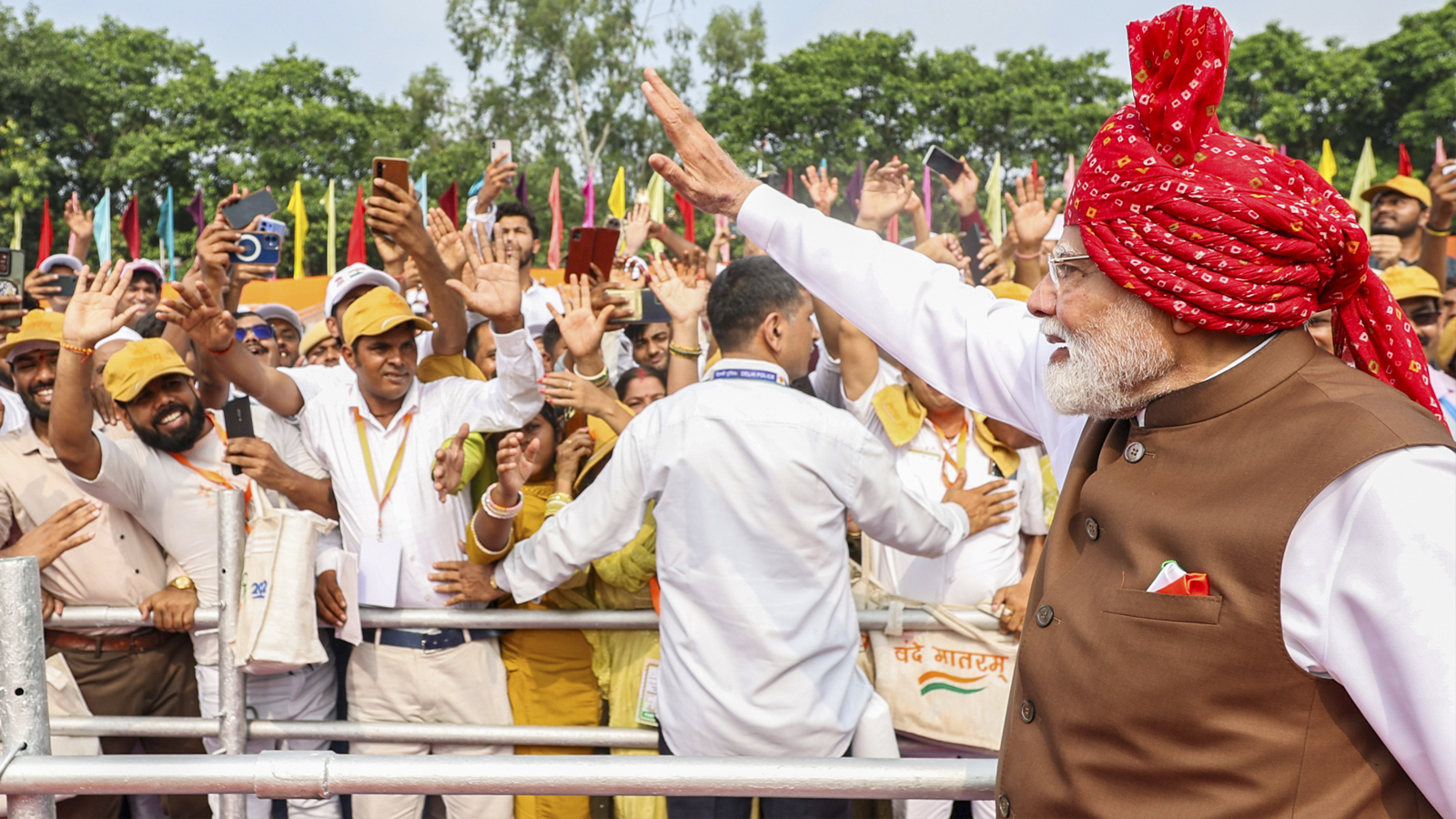India’s social security coverage rises from 25 crore to 100 crore in a decade: PM Modi