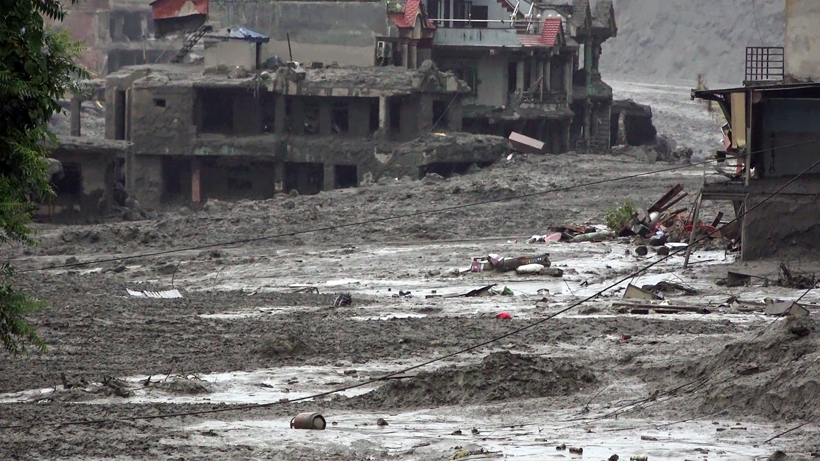 Fears of fresh floods in Nepal after breach reported in barrier lake in Tibet, evacuation of citizens on