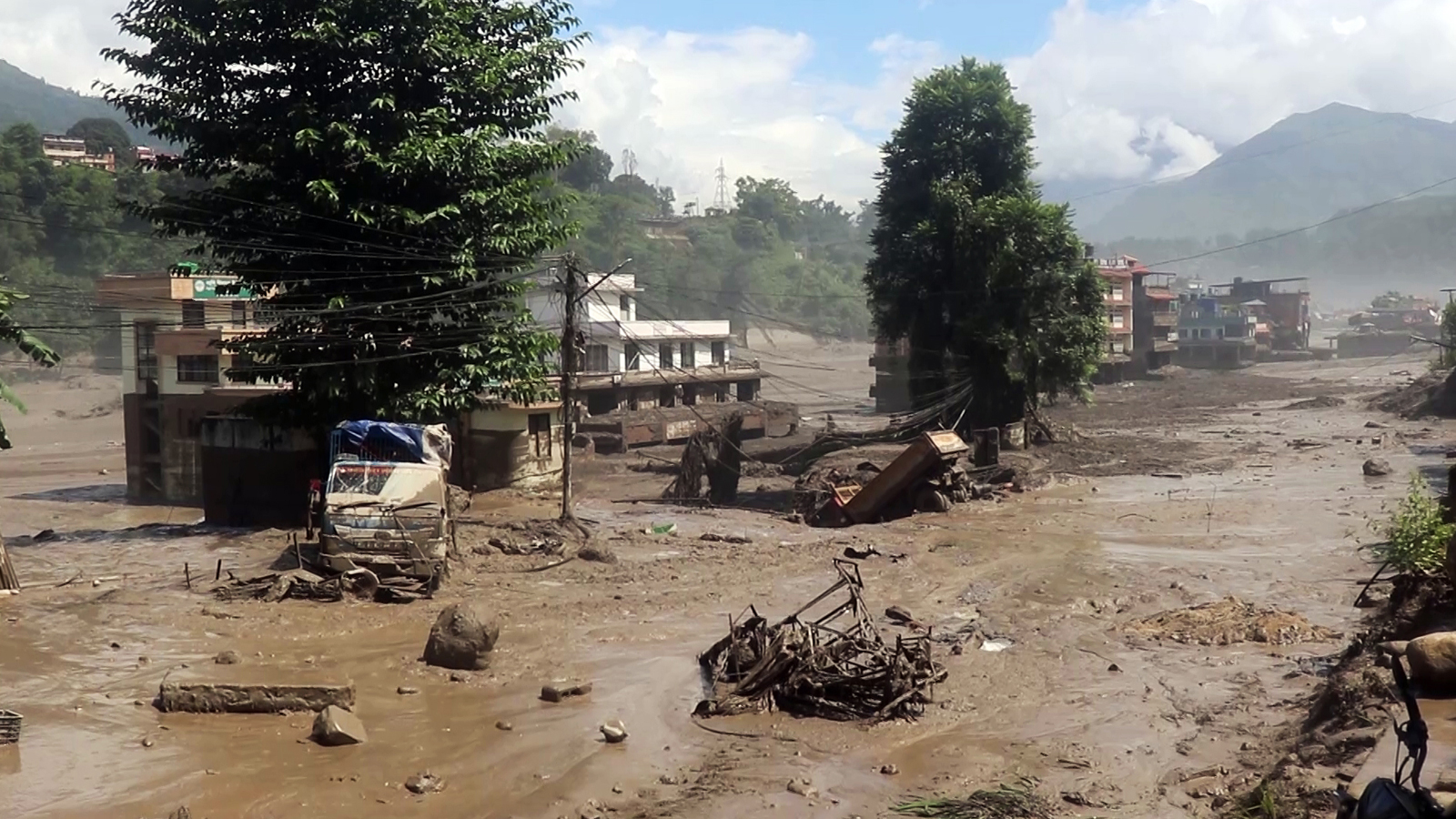 Nearly 100 killed, over 750 missing in Nepal flash floods