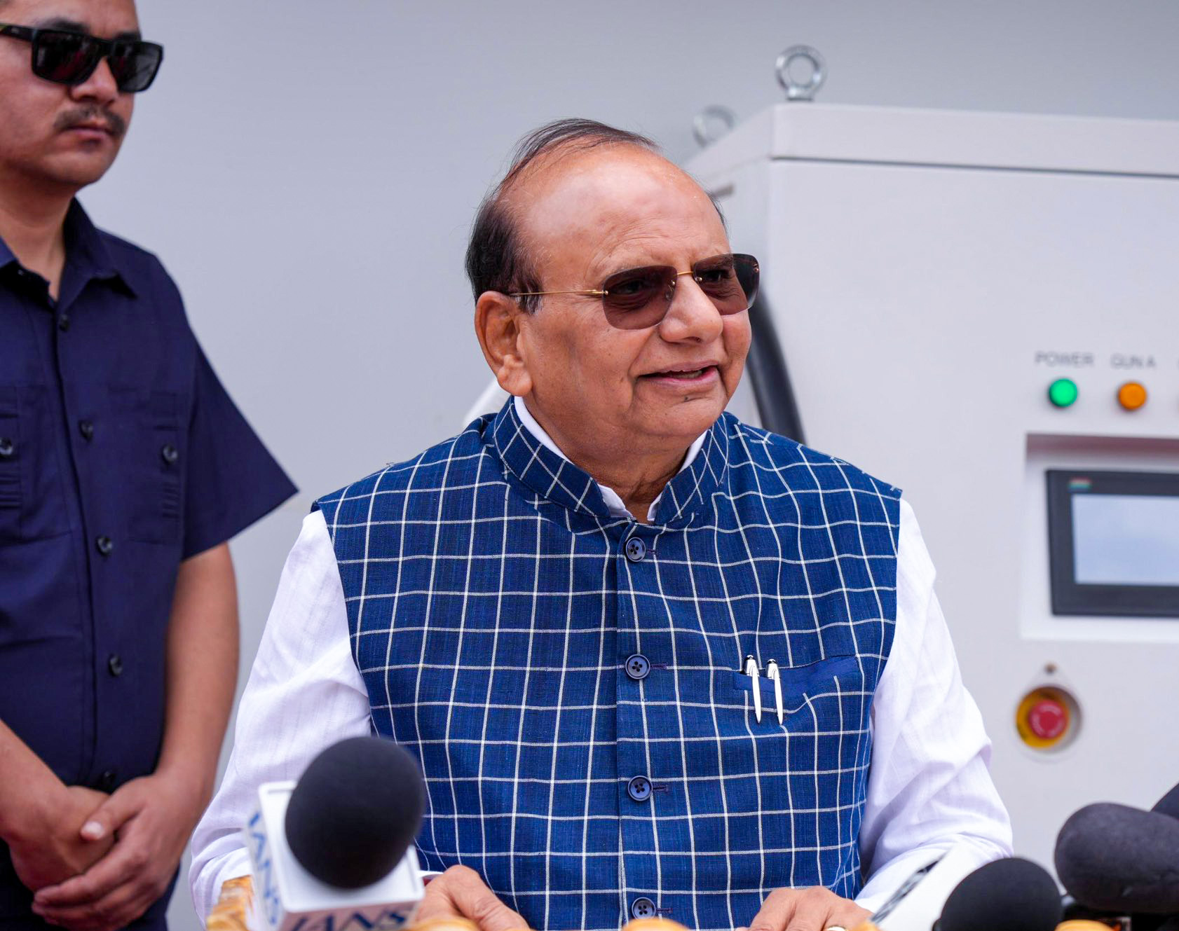 Saxena to discharge J-K LG’s functions during Sinha’s leave