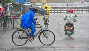 Delhi-NCR to receive rain, thunderstorms; IMD issues yellow alert