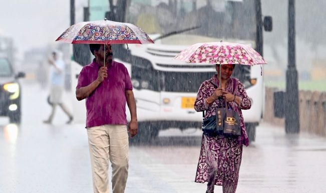 Weather alert issued for 17 Bihar districts; rain, lightning forecast