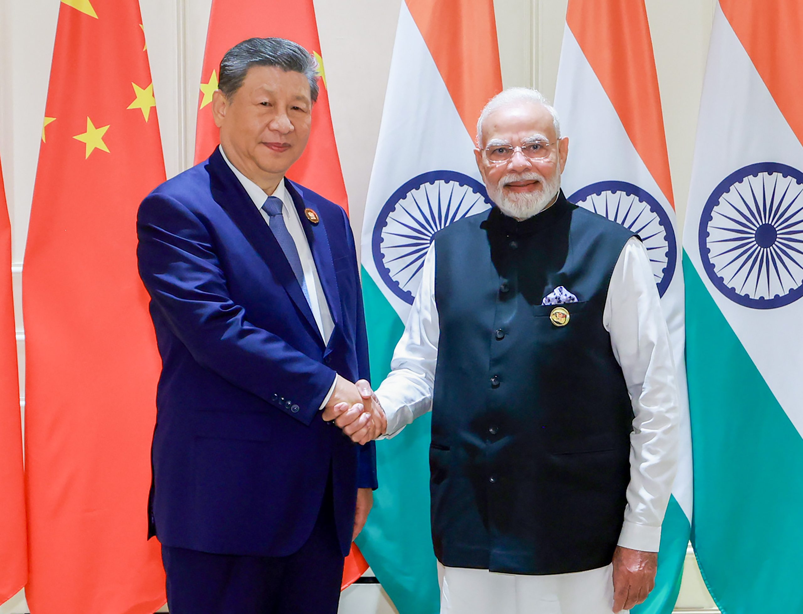 PM Modi Extends Best Wishes to China for BRICS Presidency, Reviews India-China Ties with Xi