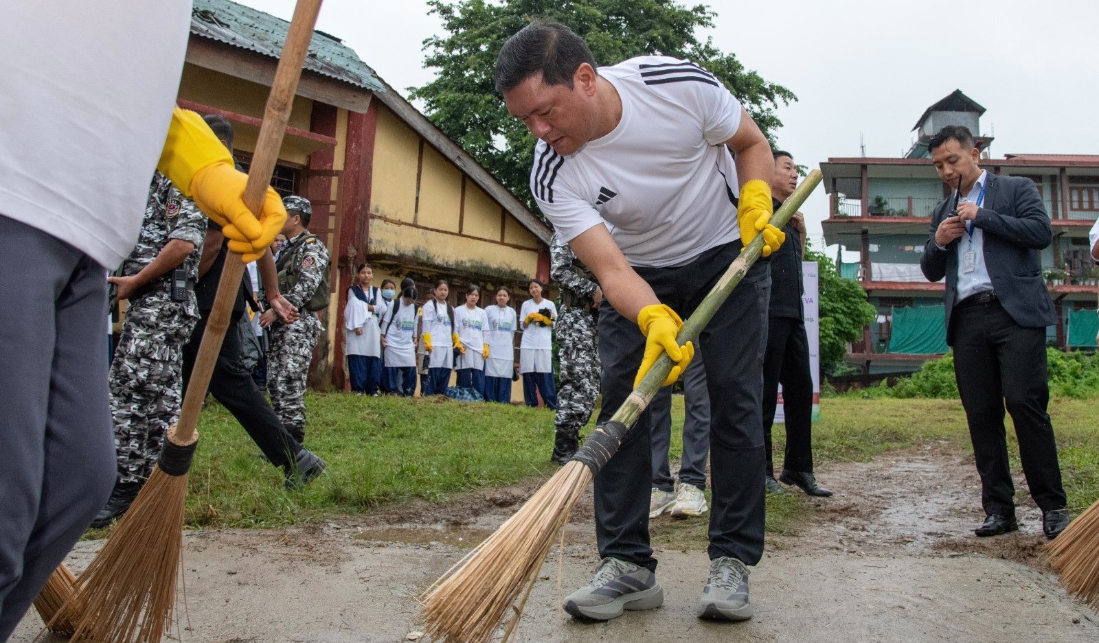 PM Modi’s cleanliness campaign has evolved into people’s movement: Arunachal CM Khandu