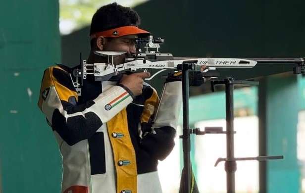 Asian Games: Himanshu wins silver, Rudrankksh bags bronze as India claim double podium in men’s 10m air rifle