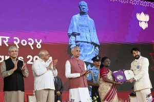 Indian cinema reflects dreams, traditions and struggles of people: President Murmu