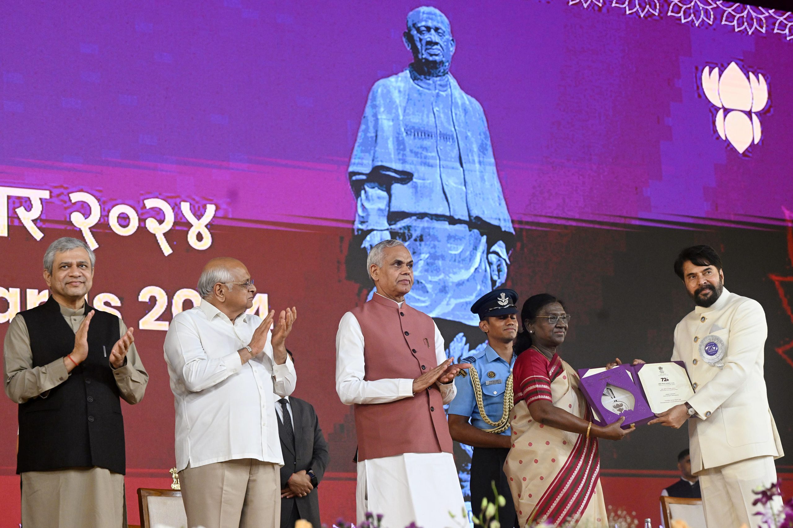 Indian cinema reflects dreams, traditions and struggles of people: President Murmu