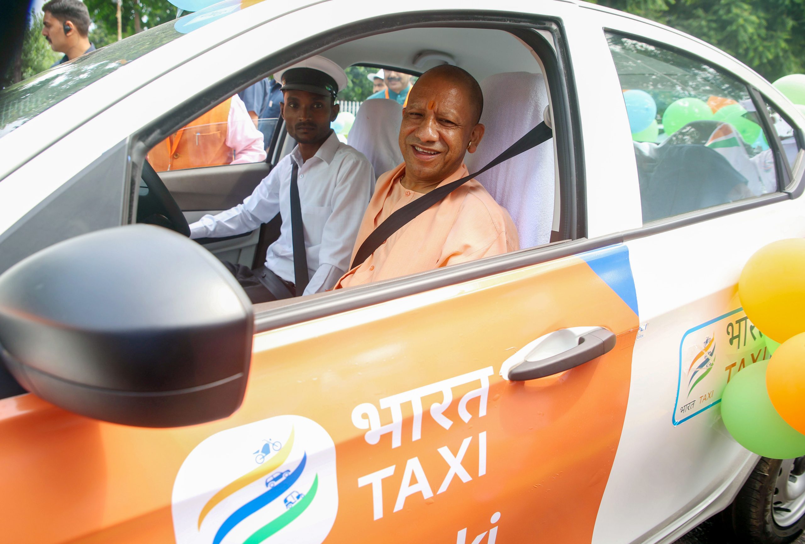 Bharat Taxi launched in Lucknow, Gorakhpur, Varanasi, Kanpur and Prayagraj