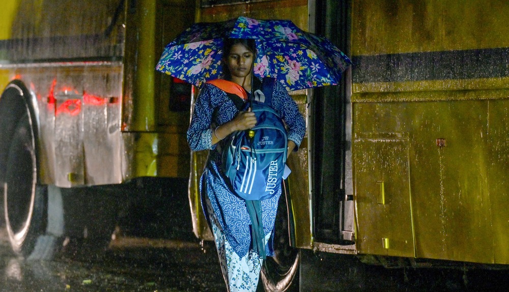 Tamil Nadu: Heavy rain likely in Erode, Namakkal, Madurai; evening showers forecast in Chennai