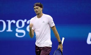 Zverev eases into last 16, Gauff through but US Open turns sour for home hopes
