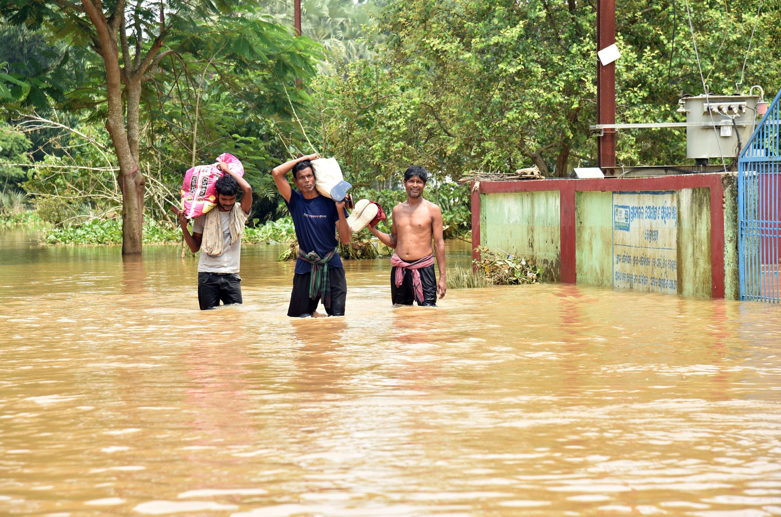 Odisha: Over 1 lakh flood-affected people evacuated; coastal districts on alert as Mahanadi in spate