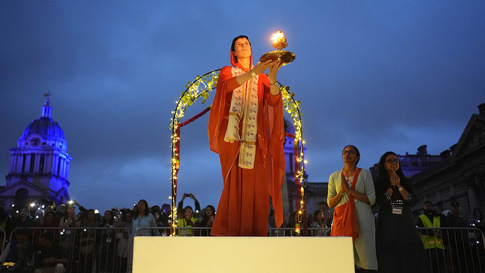 First-ever Ganga Aarti held on River Thames in UK