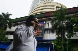 Markets climb in early trade on strong buying in IT stocks, HDFC Bank