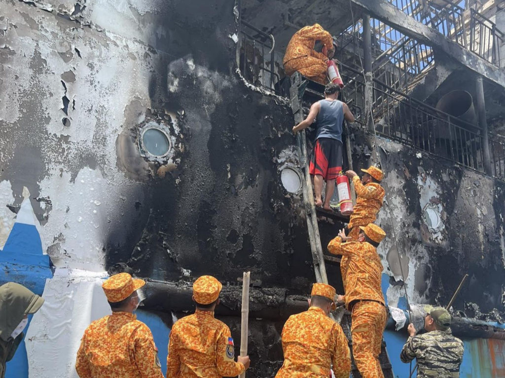 Five dead, more than 80 missing after Philippine ferry fire