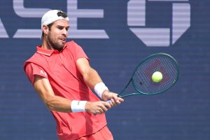 Tennis-Khachanov upsets Auger-Aliassime to reach US Open third round