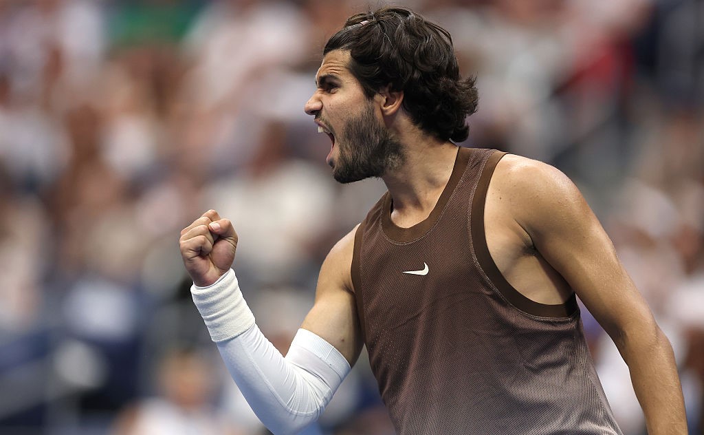 Alcaraz and Sabalenka shine as US Open catches up after rain delays