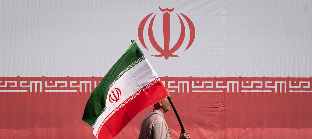 Iran and US trade threats after Houthi attacks escalate regional conflict