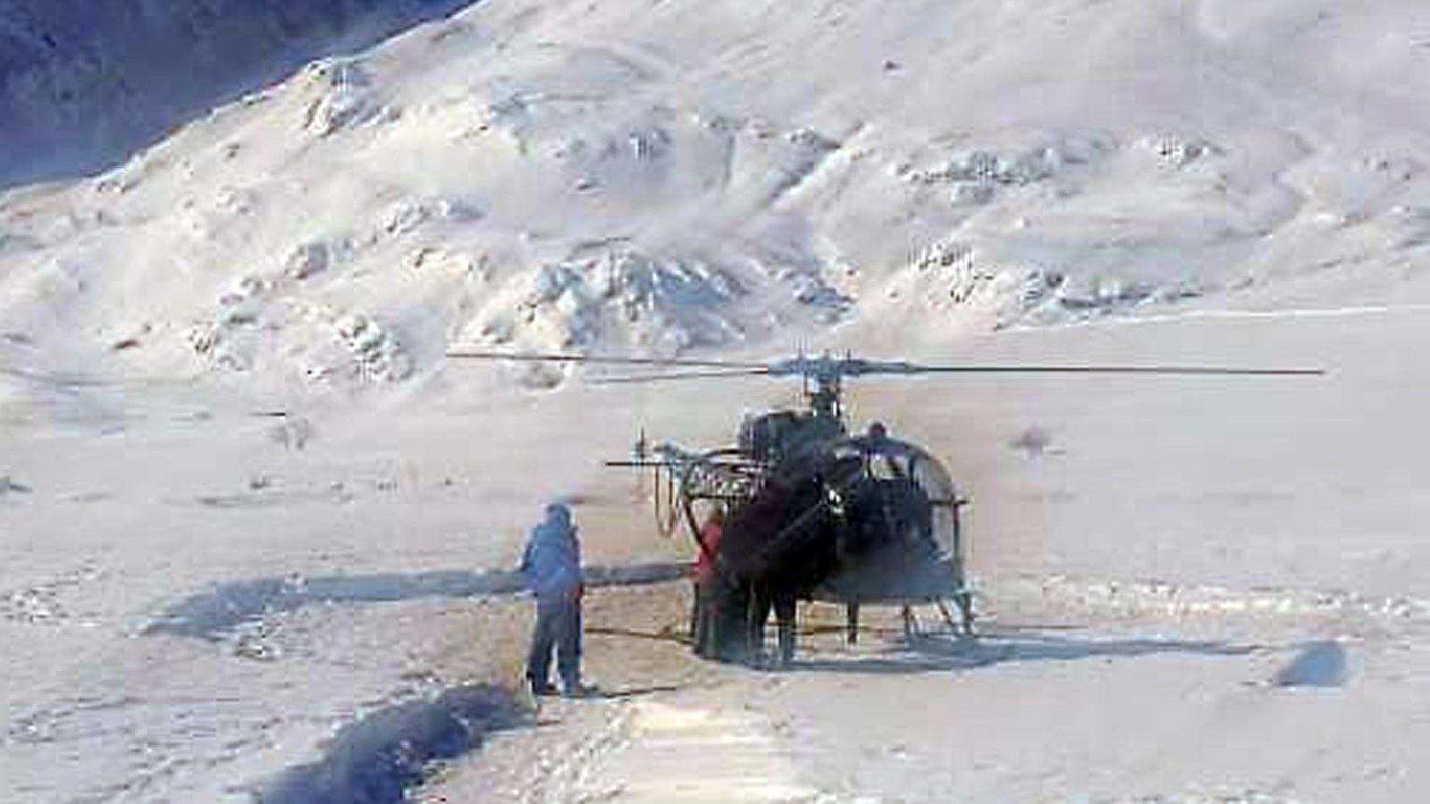 Ladakh resumes helicopter services to boost connectivity in winter months