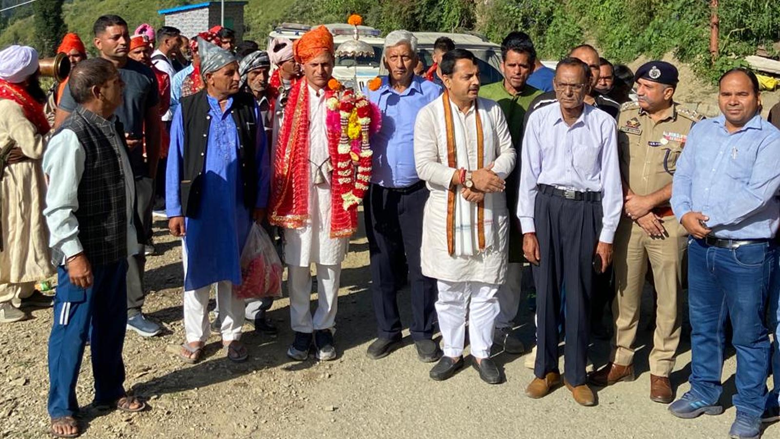 Kailash Kund Yatra begins in J&K’s Doda, devotees join from adjoining districts