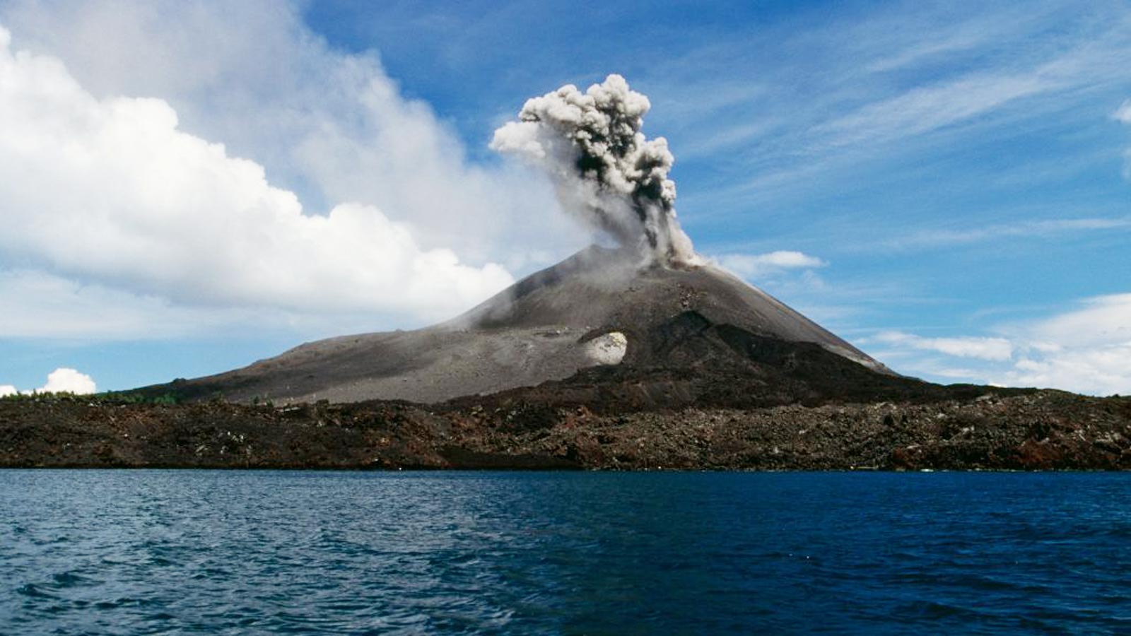 Indonesia’s Anak Krakatau eruption halts flights, schools, fishing