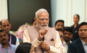 PM Interacts with National Teachers Awards Winners, Calls for Tackling Excessive Screen Time Among Children