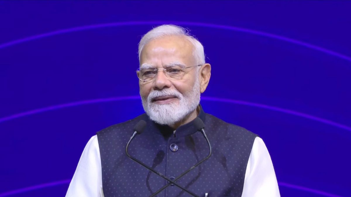 PM Modi inaugurates SEMICON India 2026 at Yashobhoomi in New Delhi - DD ...