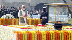 Cleanliness, public participation key to paying tribute to Mahatma Gandhi: PM Modi