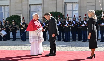 Pope Leo warns in France that AI is creating ‘paradise of machines’