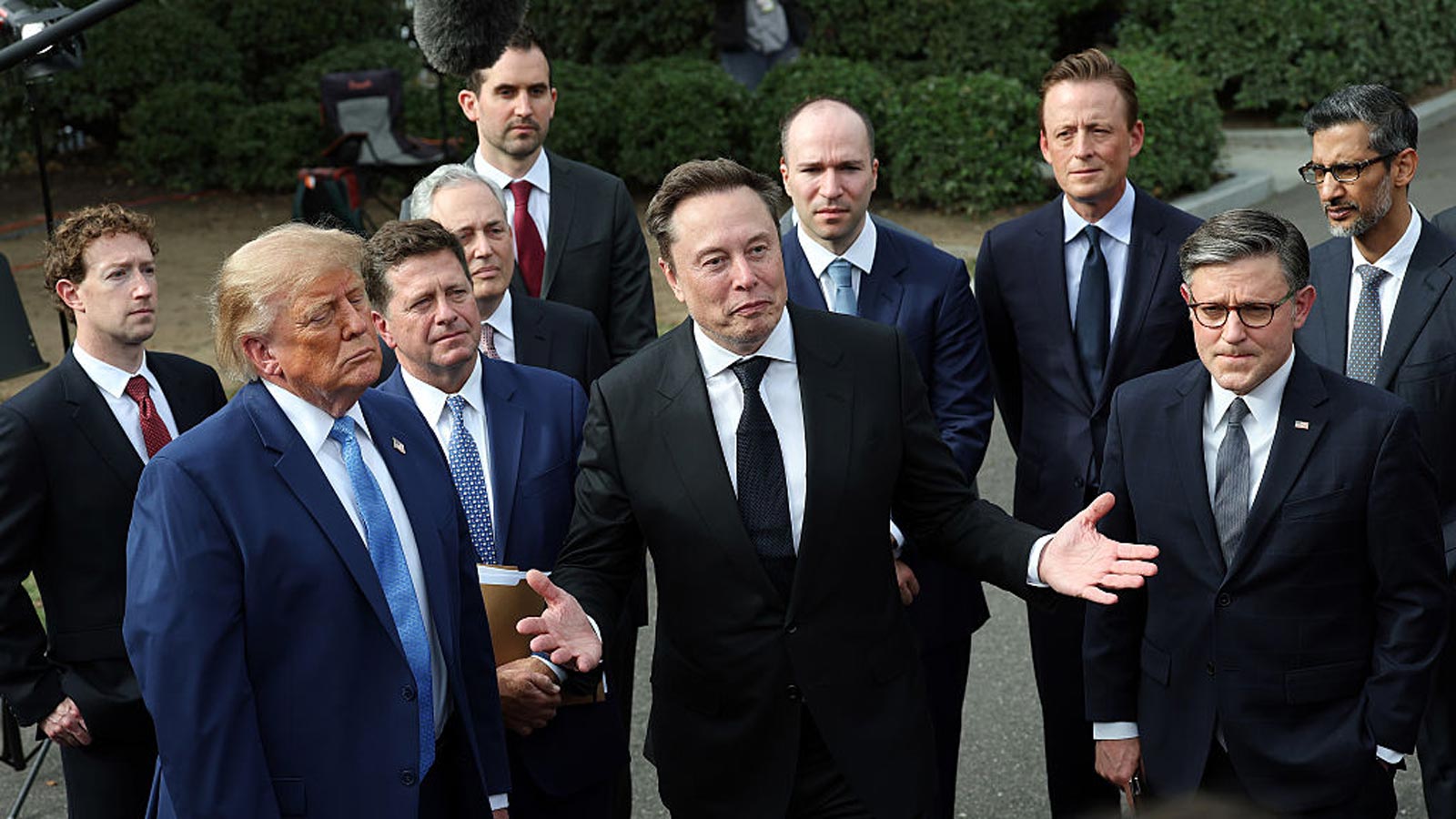 Trump, AI CEOs sign voluntary safety pact, back data center expansion