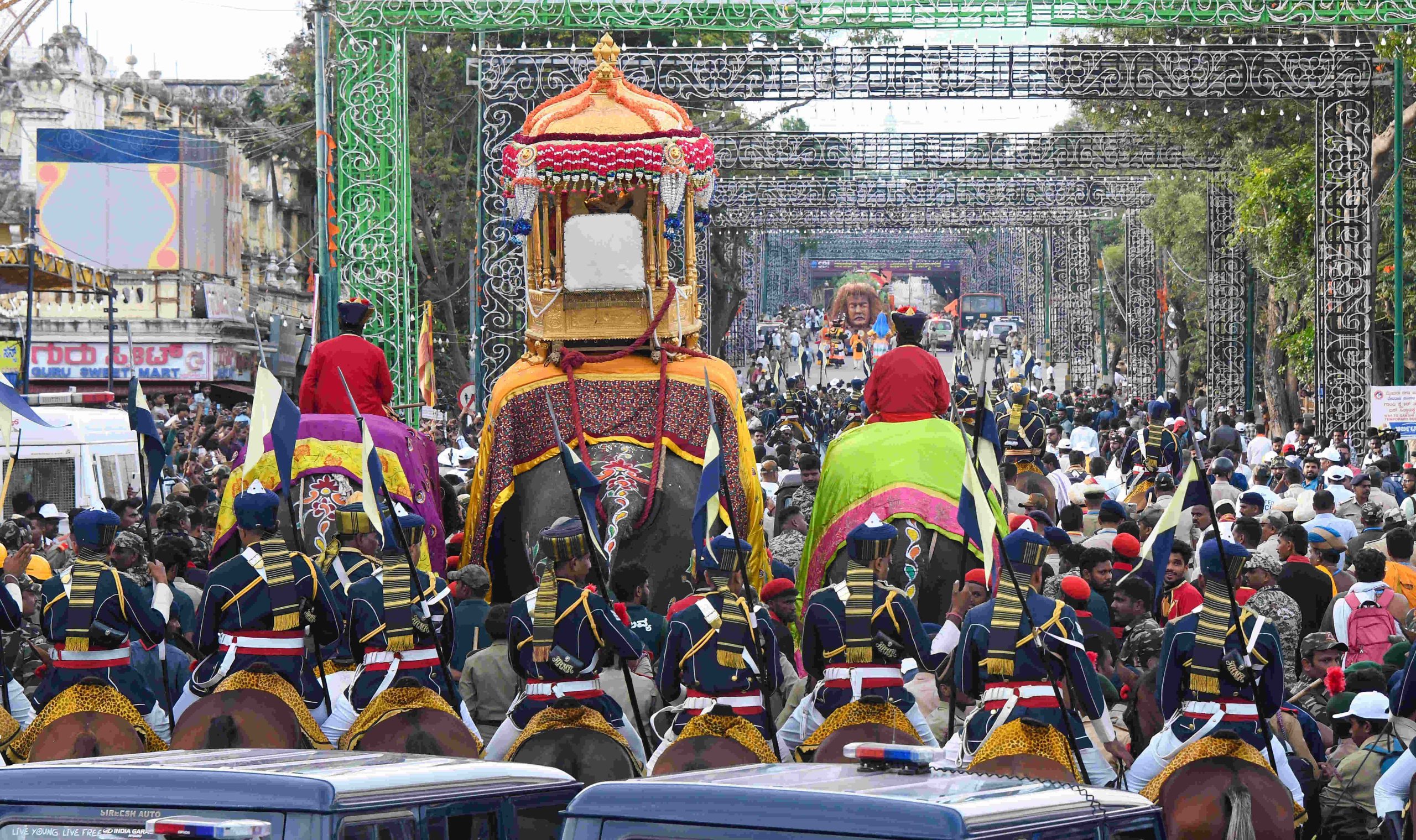 Mysuru Dussehra reaches grand finale with ‘Jamboo Savari’