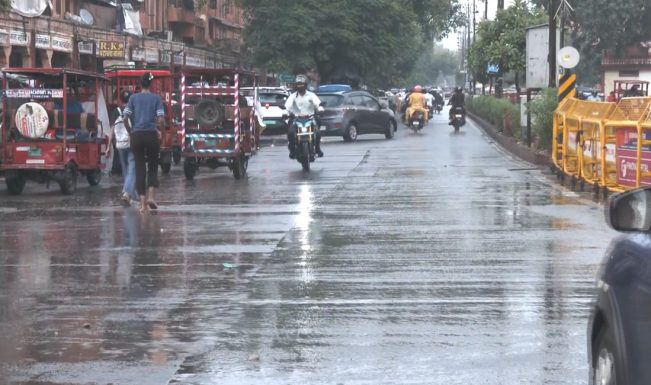 Western Disturbance triggers rain, hailstorms in Rajasthan; temperatures dip