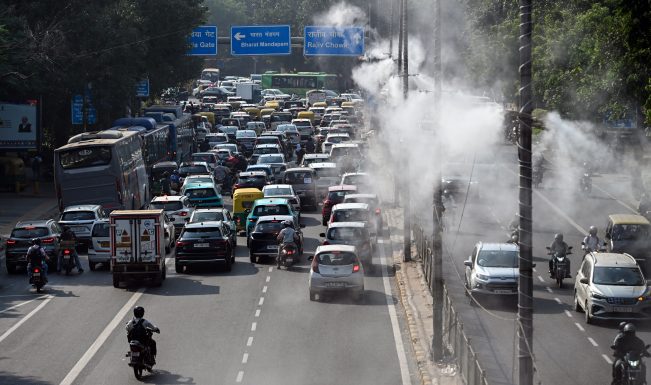 Delhi-NCR Sees Overnight Showers, Temperature Dips