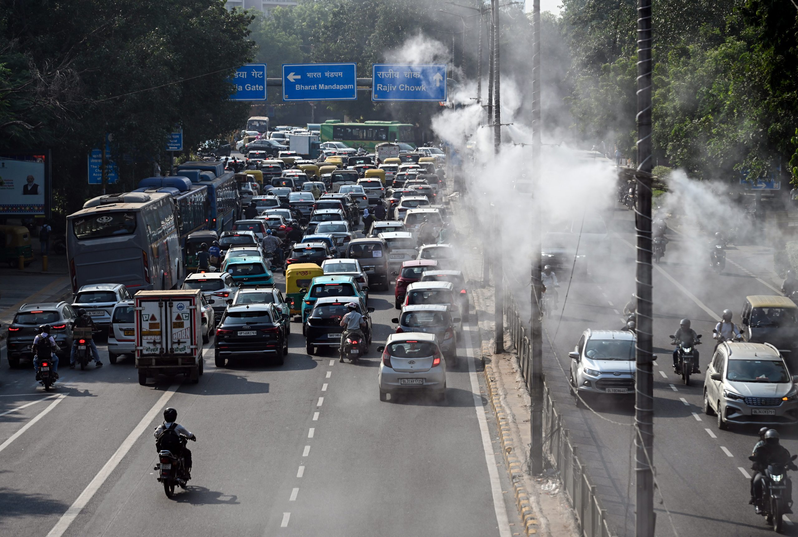 Delhi-NCR Sees Overnight Showers, Temperature Dips