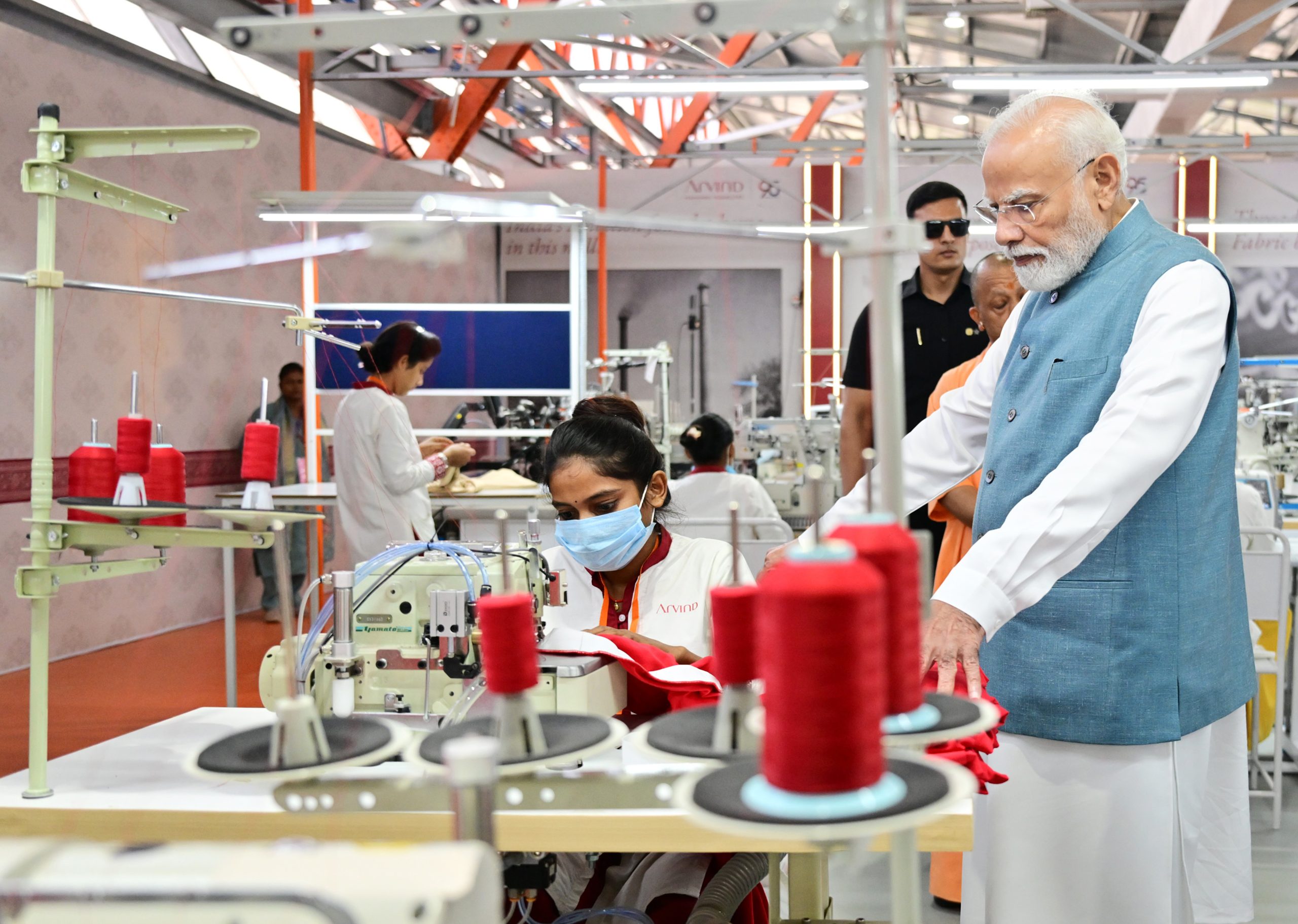 PM Modi Inaugurates New Garment Manufacturing Facility in Varanasi