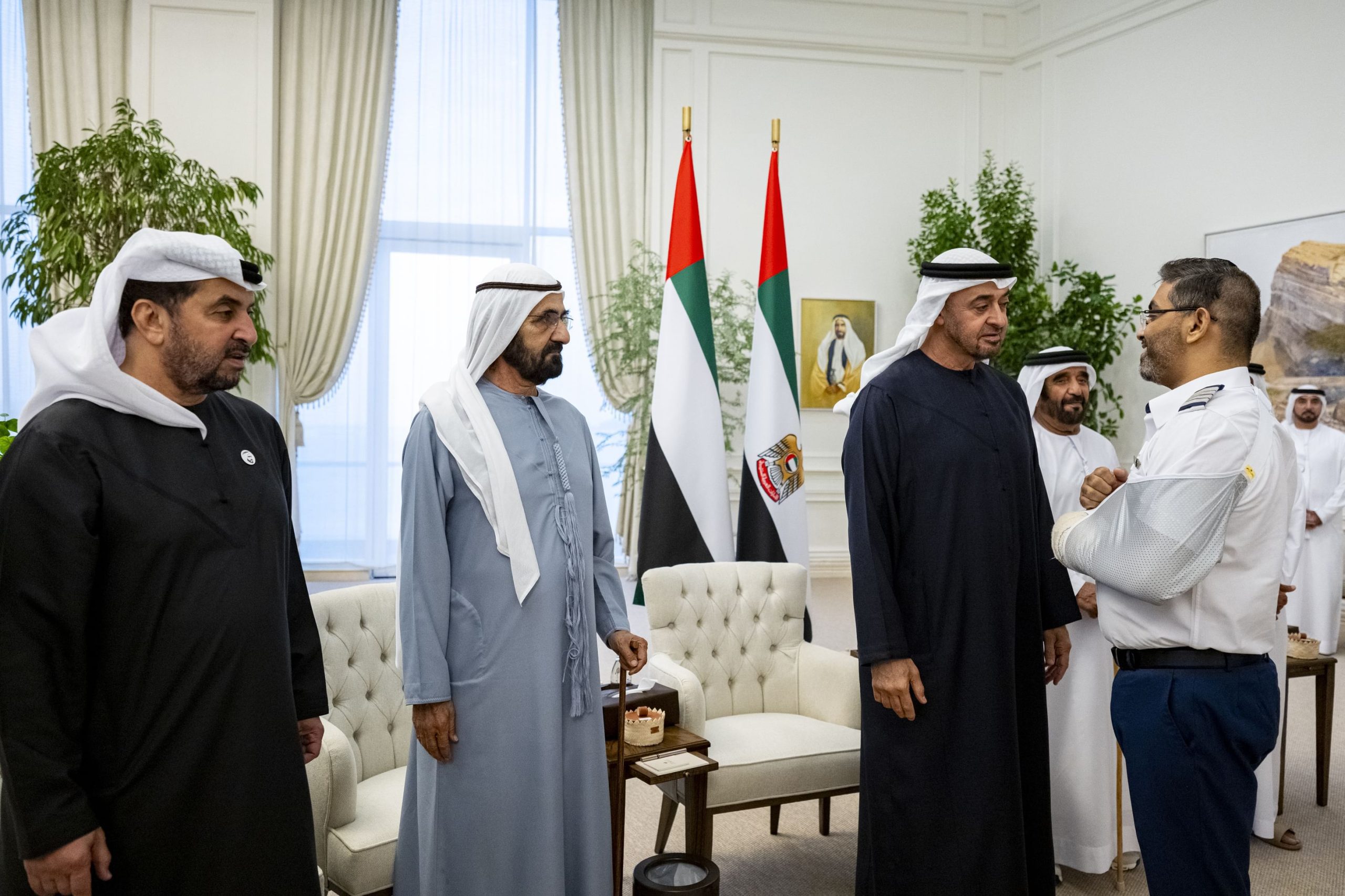 UAE President honours Capt. Smit Machchhar, flydubai crew for courage during FZ1073 incident