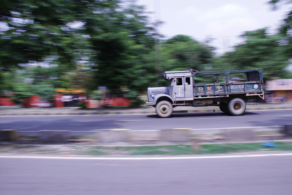 MoRTH to Organise Transport Mela in Delhi to Promote Scrapping and Replacement of Old Trucks, Buses