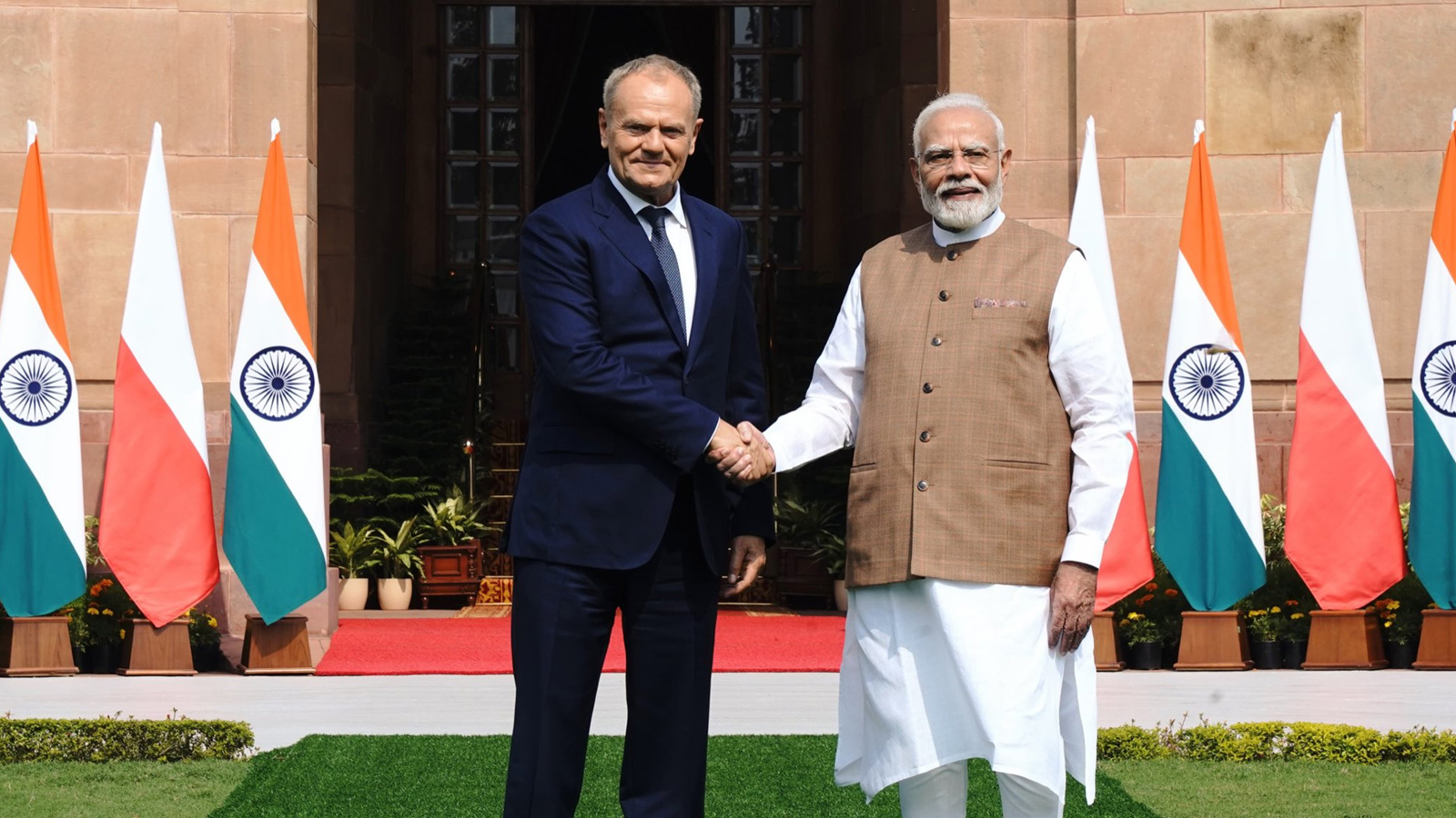PM Modi, Polish PM Donald Tusk hold delegation-level talks at Hyderabad House