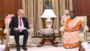 President Murmu hosts Swiss President Guy Parmelin, highlights opportunities in trade and technology