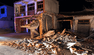 16 Killed, 32 Injured as 7.0-Magnitude Earthquake Strikes Tibet