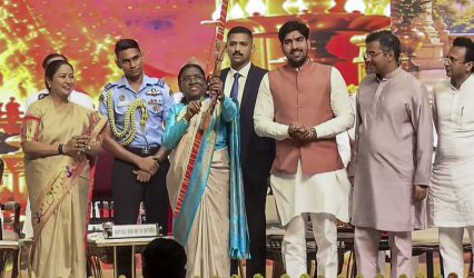 President Murmu, PM Modi attend Dussehra celebrations at different venues in Delhi