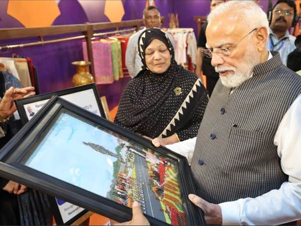 PM Modi Visits CCIC Pavilion at Bharat Parv 2026 in Gujarat
