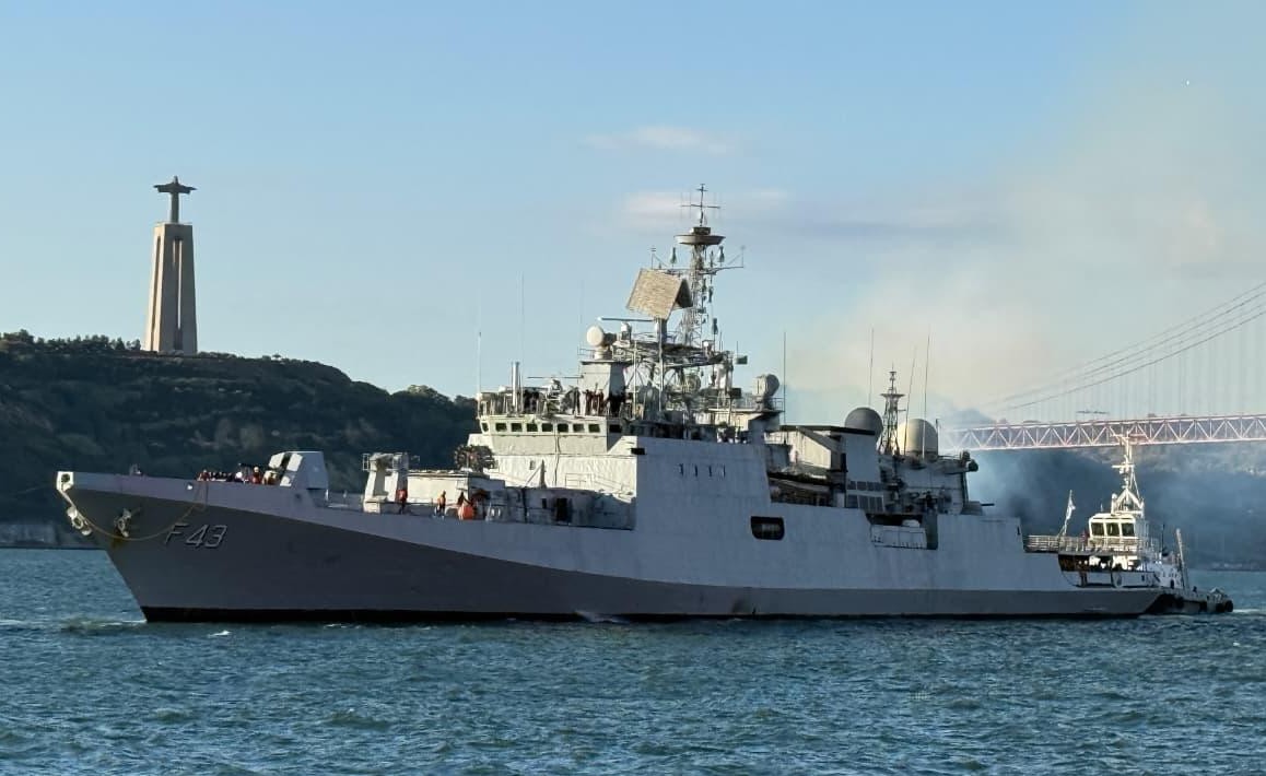INS Trishul Concludes Port Call at Lisbon, Strengthens Maritime Cooperation with Portugal