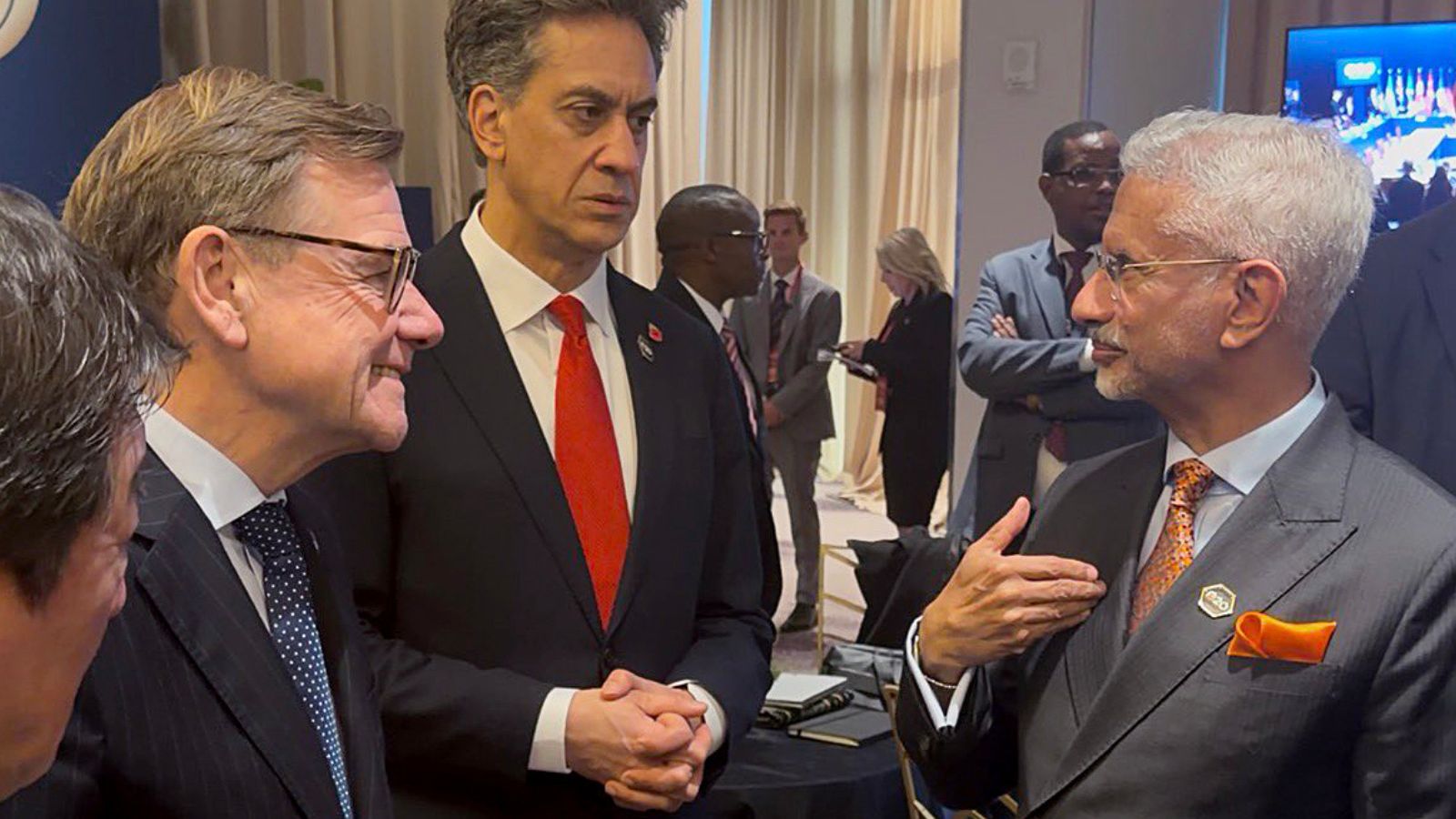 Jaishankar Holds Bilateral Meetings with EU, Germany, Brazil, Mexico, Canada and Argentina on G20 Sidelines