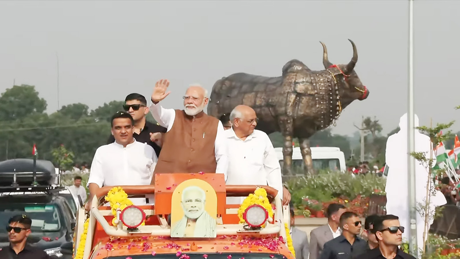 PM Modi holds roadshow in Gujarat’s Banaskantha ahead of unveiling projects worth over Rs 14,000 crore